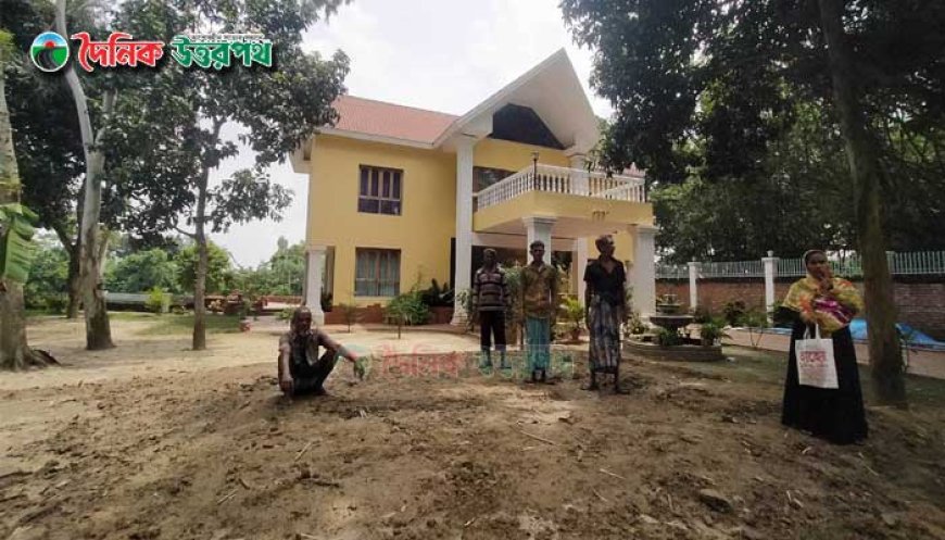 গভীর রাতে বসতবাড়ি ভেঙ্গে জমি দখলের অভিযোগ!